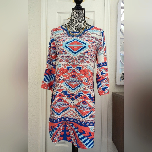 Mod Abstract Dress, - Picture 2 of 14